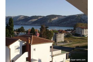 Pension de famille Lopar 2